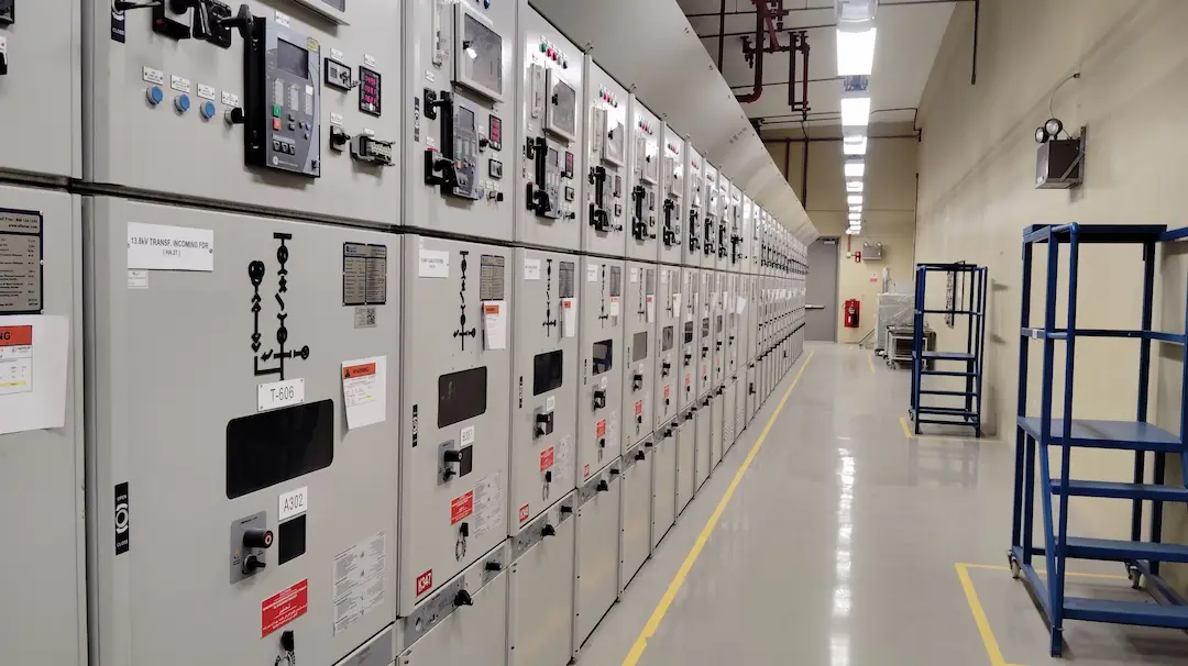 Systemy sieci elektrycznych &ndash; jak uniknąć kosztownych przestoj&oacute;w?
